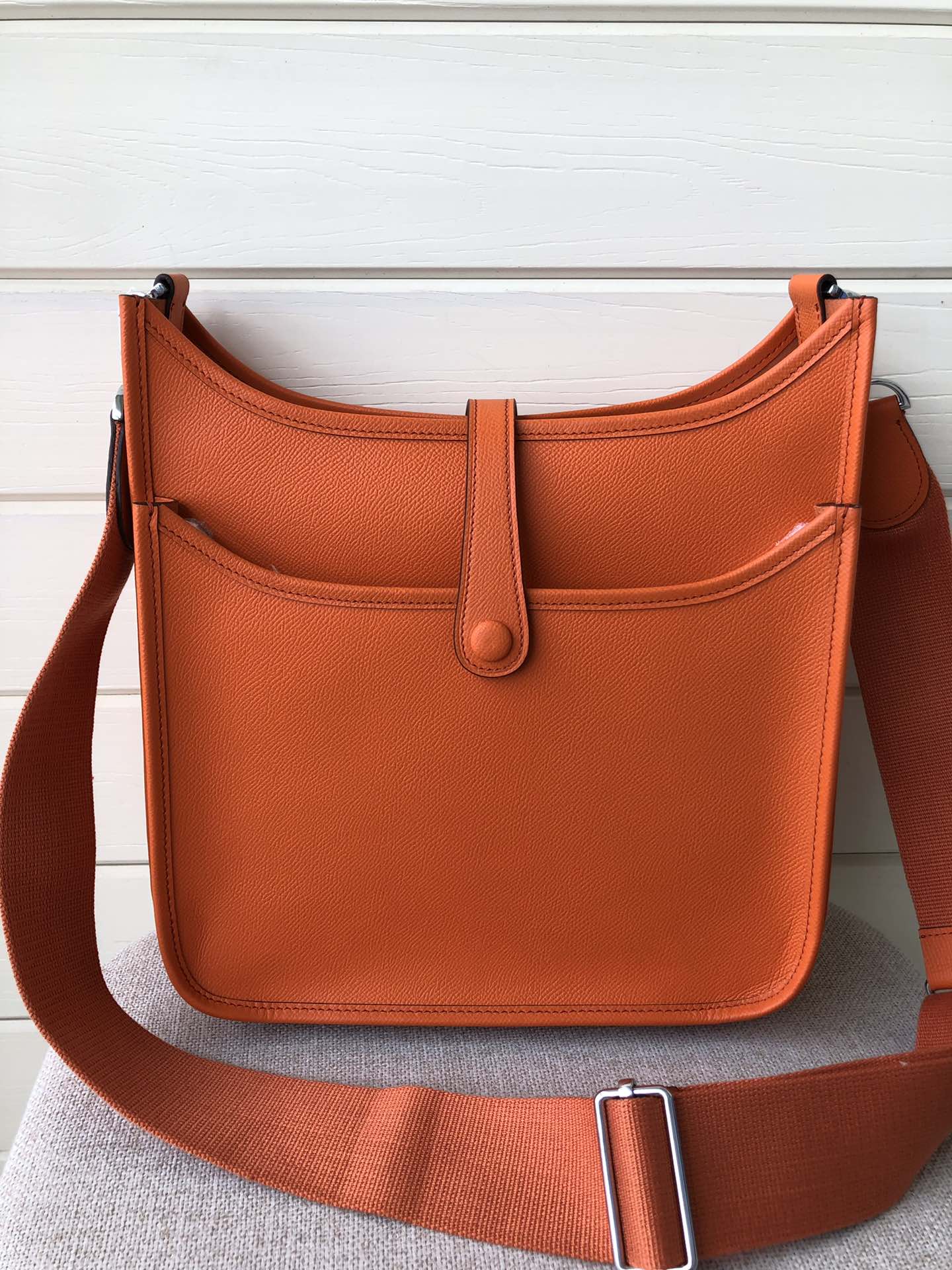 エルメス HERMES エヴリンPM Evelyne 斜め掛け ヴォーエプソン TD2001P-Ev