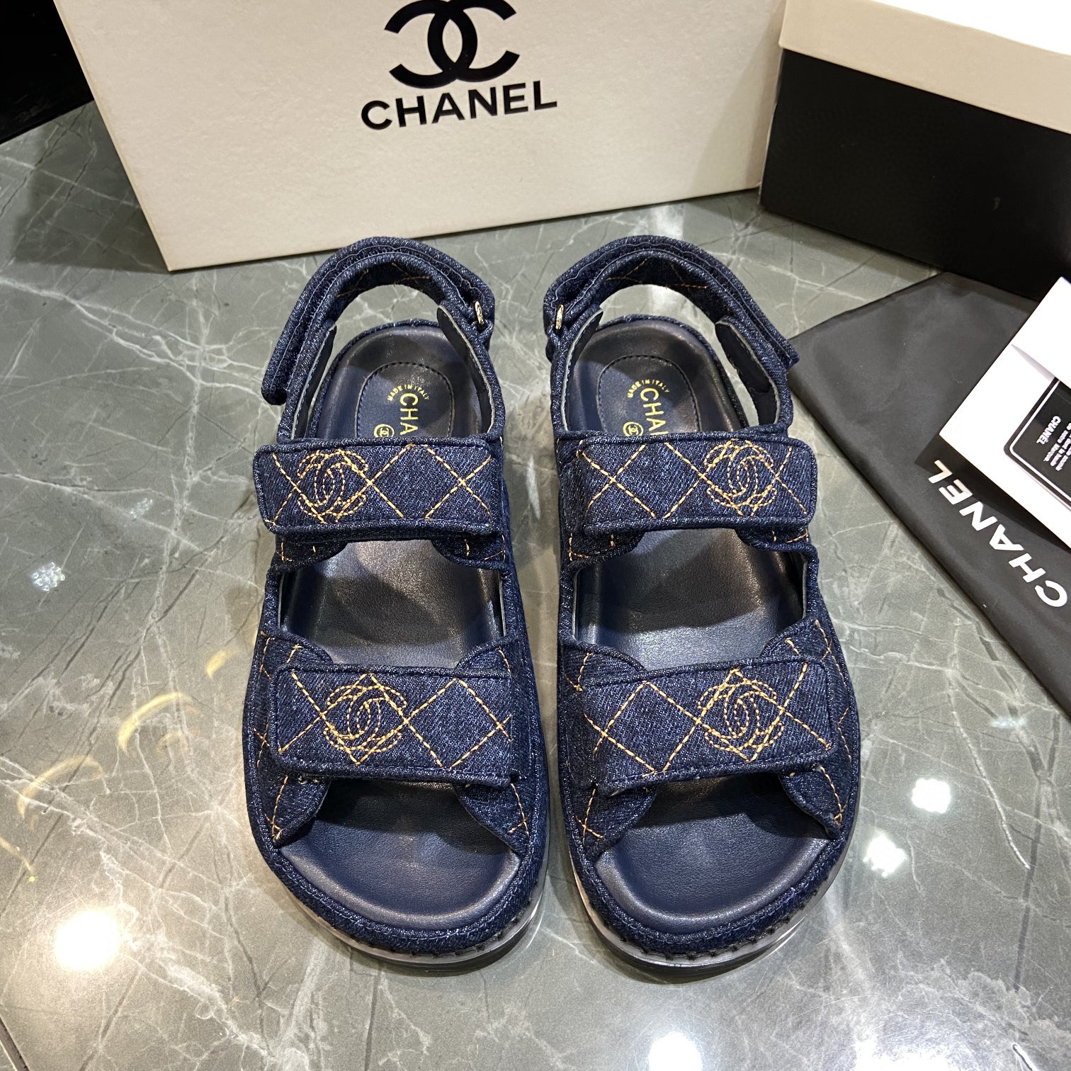 Chanel シャネル 20SS新作通販 サンダル/ビーチサンダル