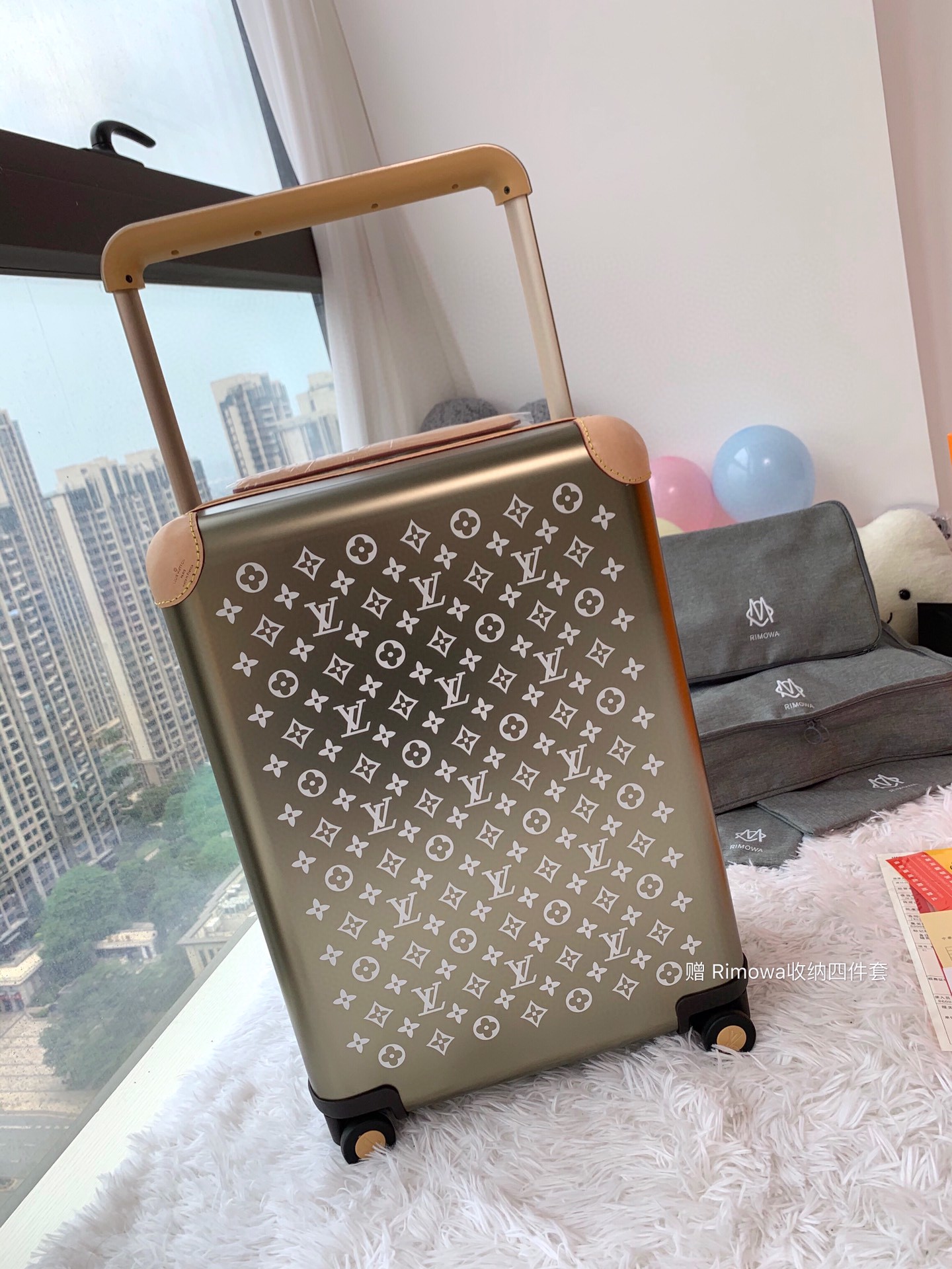 LOUIS VUITTON ルイヴィトン ぺガス55 スーツケース
