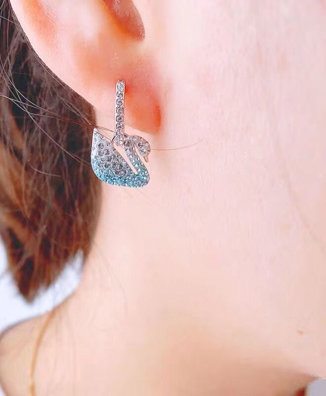 Swarovski スワロフスキー 超美品 ピアス イアリング