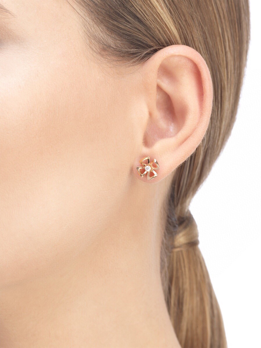 今季の新作 BVLGARI ブルガリ ピアス イアリング