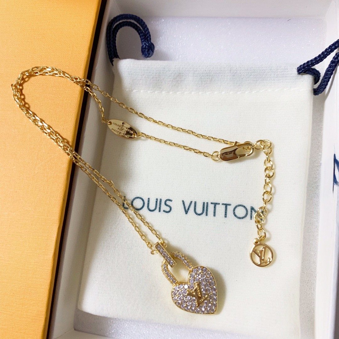 今季の新作 LV ルイヴィトン ネックレス.ペンダント