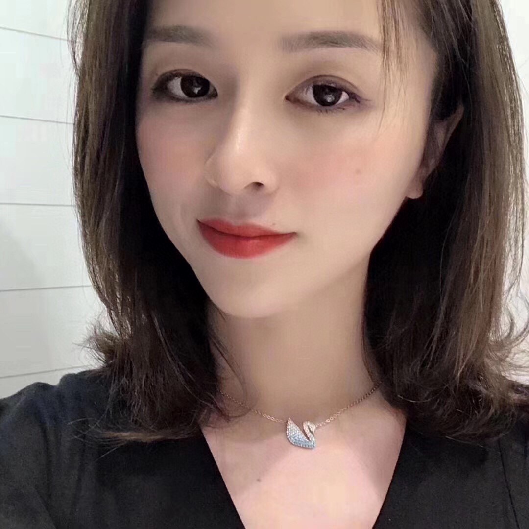 Swarovski スワロフスキー 超美品 ネックレス ペンダント