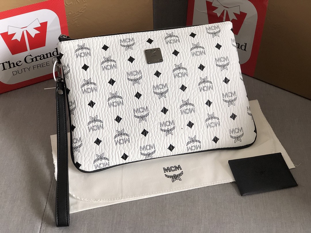 エムシーエム 財布/2020新品 セカンドバッグ