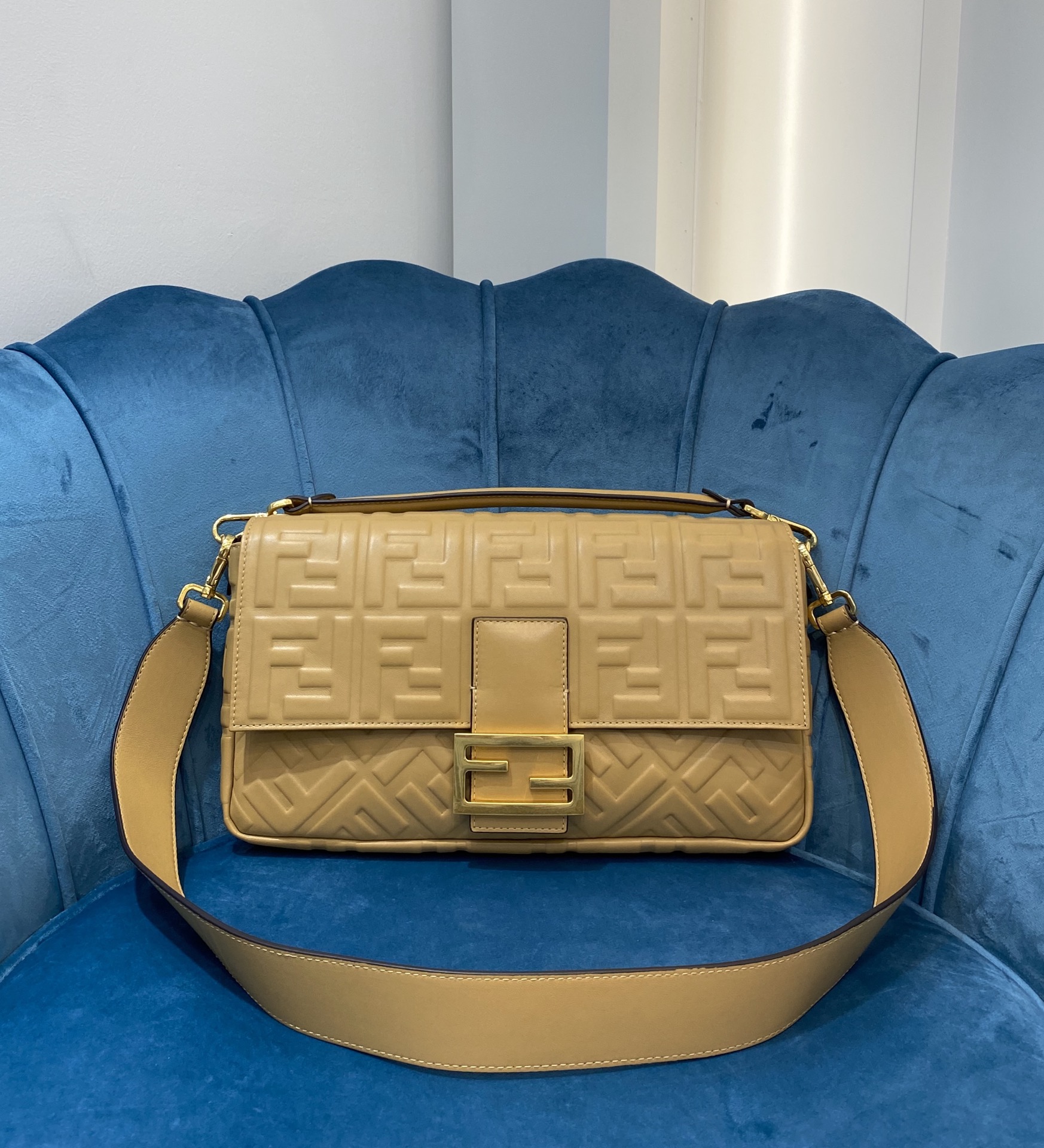 Super品 FENDI/フェンディ バッグ ショルダー ハンド