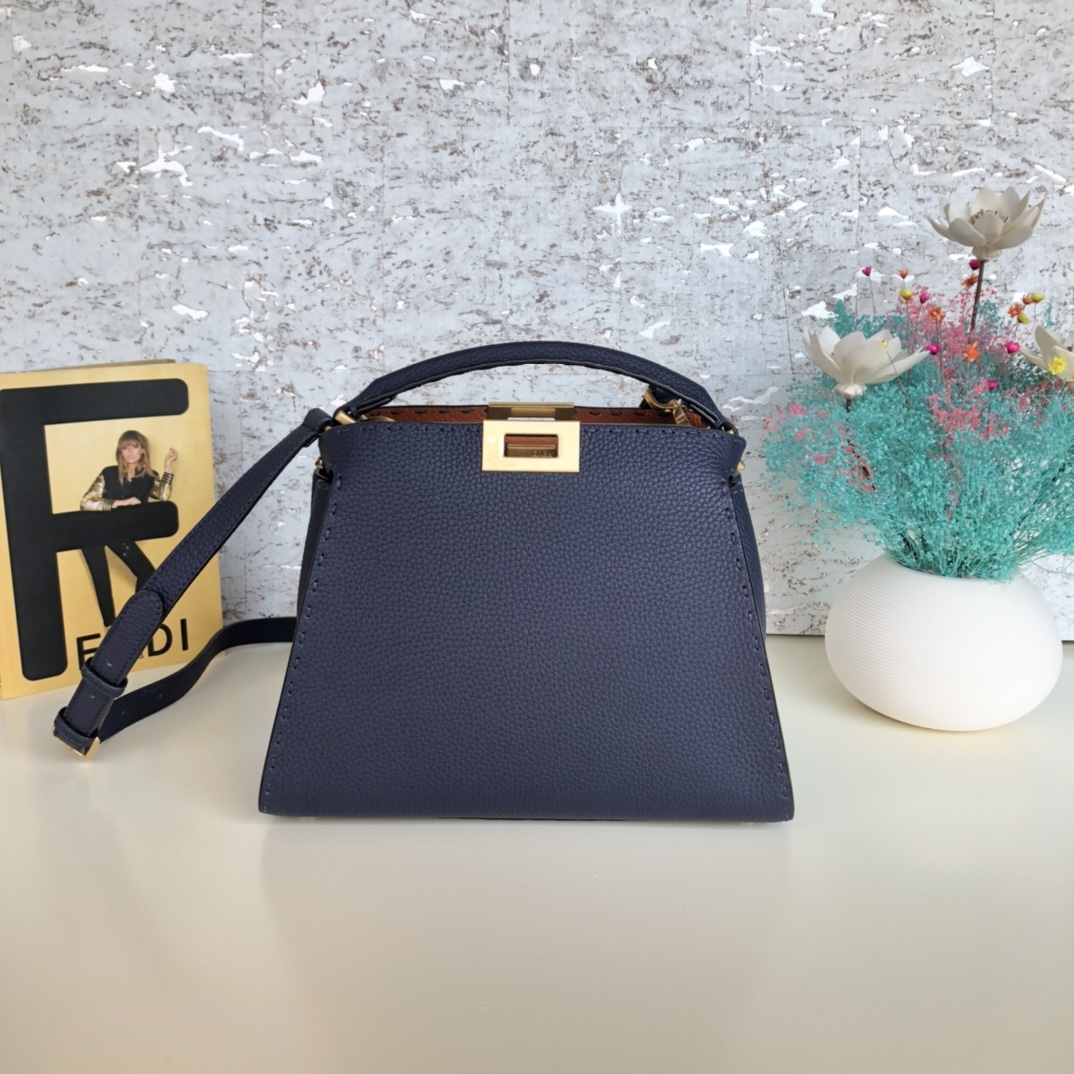 Super品 FENDI/フェンディ バッグ 鞄 カバン 大人気