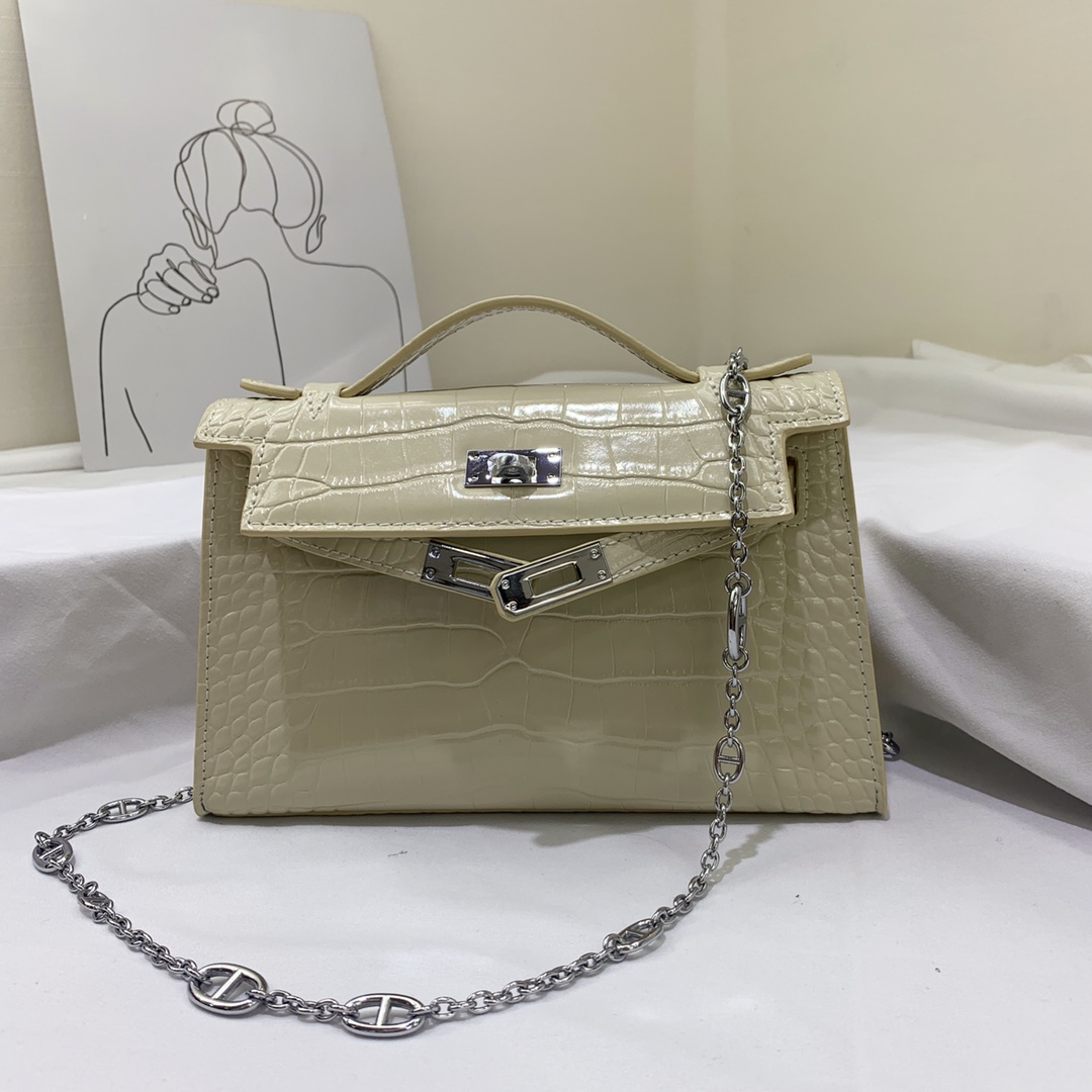 エルメス HERMES ケリー22cm クロコ型押レザー