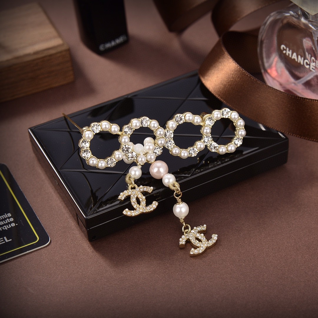 超美品 CHANEL シャネル ココマーク ブローチ