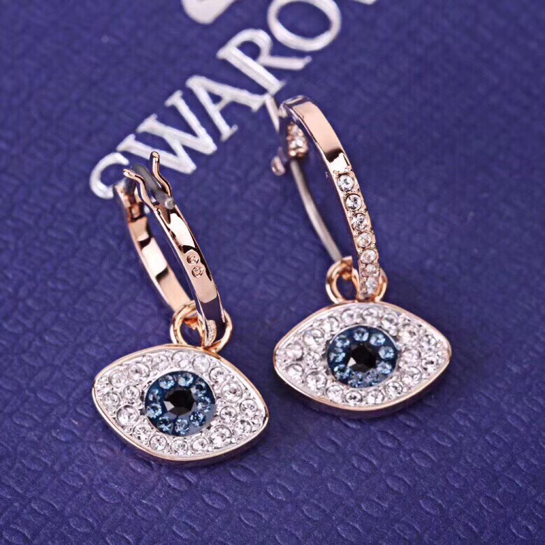Swarovski スワロフスキー 超美品 ピアス イアリング