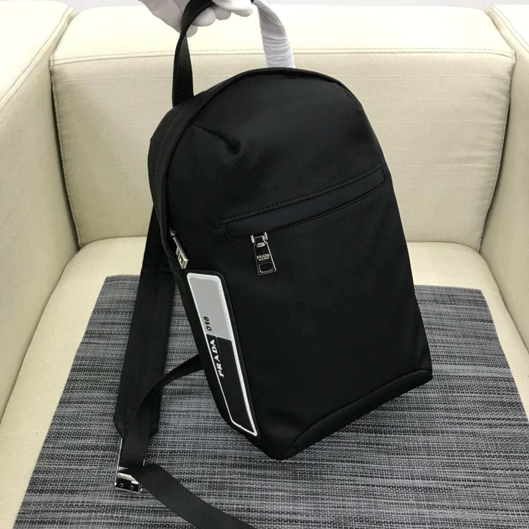 新作通販 PRADA/プラダ 肩掛けかばん ウェストポーチ