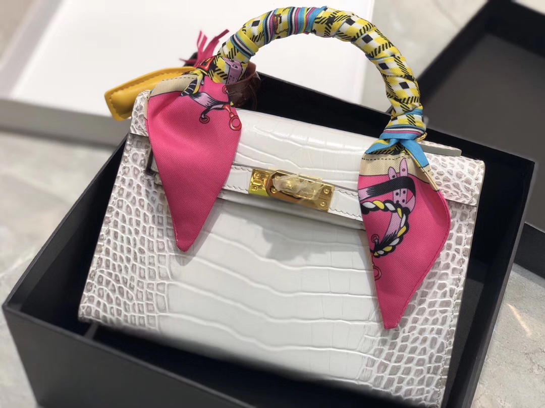 エルメス HERMES MINIケリー22 外縫い キャビアスキン DZ2001P320