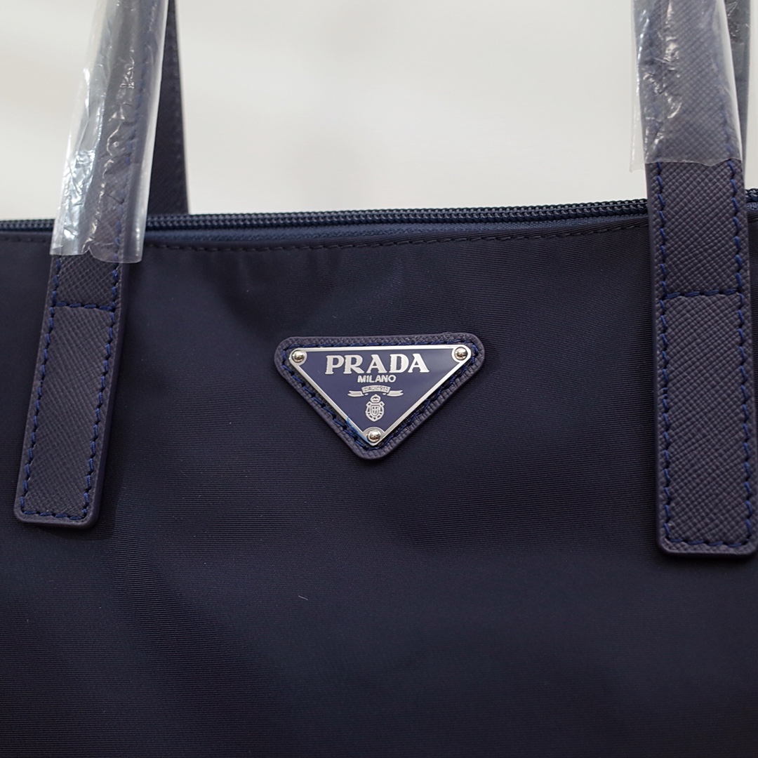 超人気 PRADA プラダ ショッピングバッグ トートバッグ