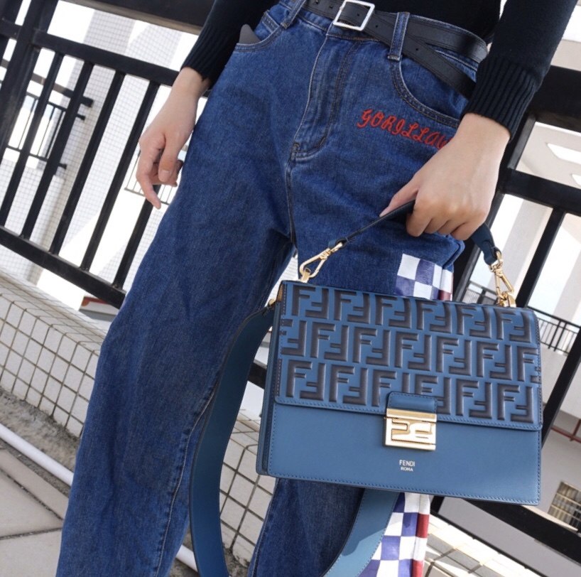 Super品 FENDI/フェンディ バッグ ショルダー ハンド
