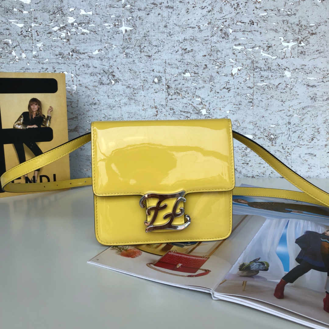 Super品 FENDI/フェンディ バッグ ショルダー ハンド