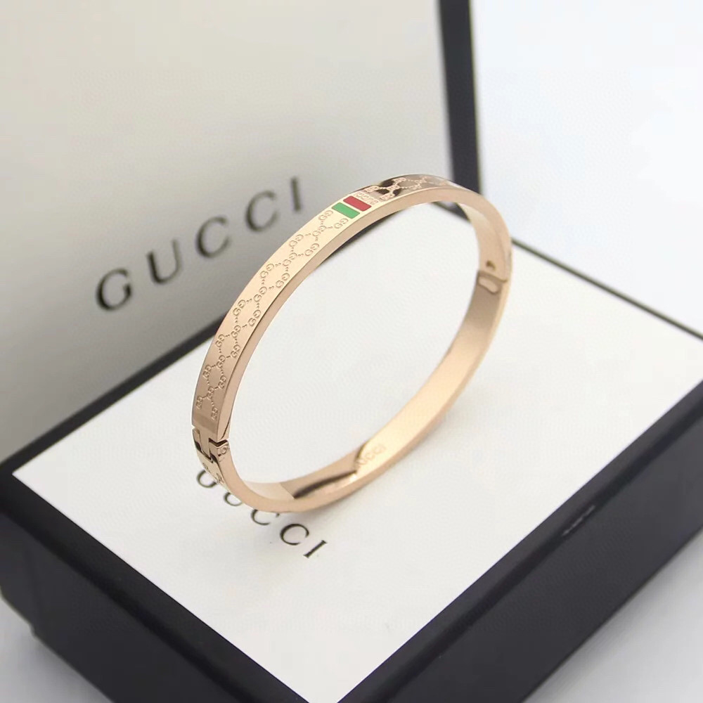 新作通販 gvcci グッチ ブレスレット.カフブレス