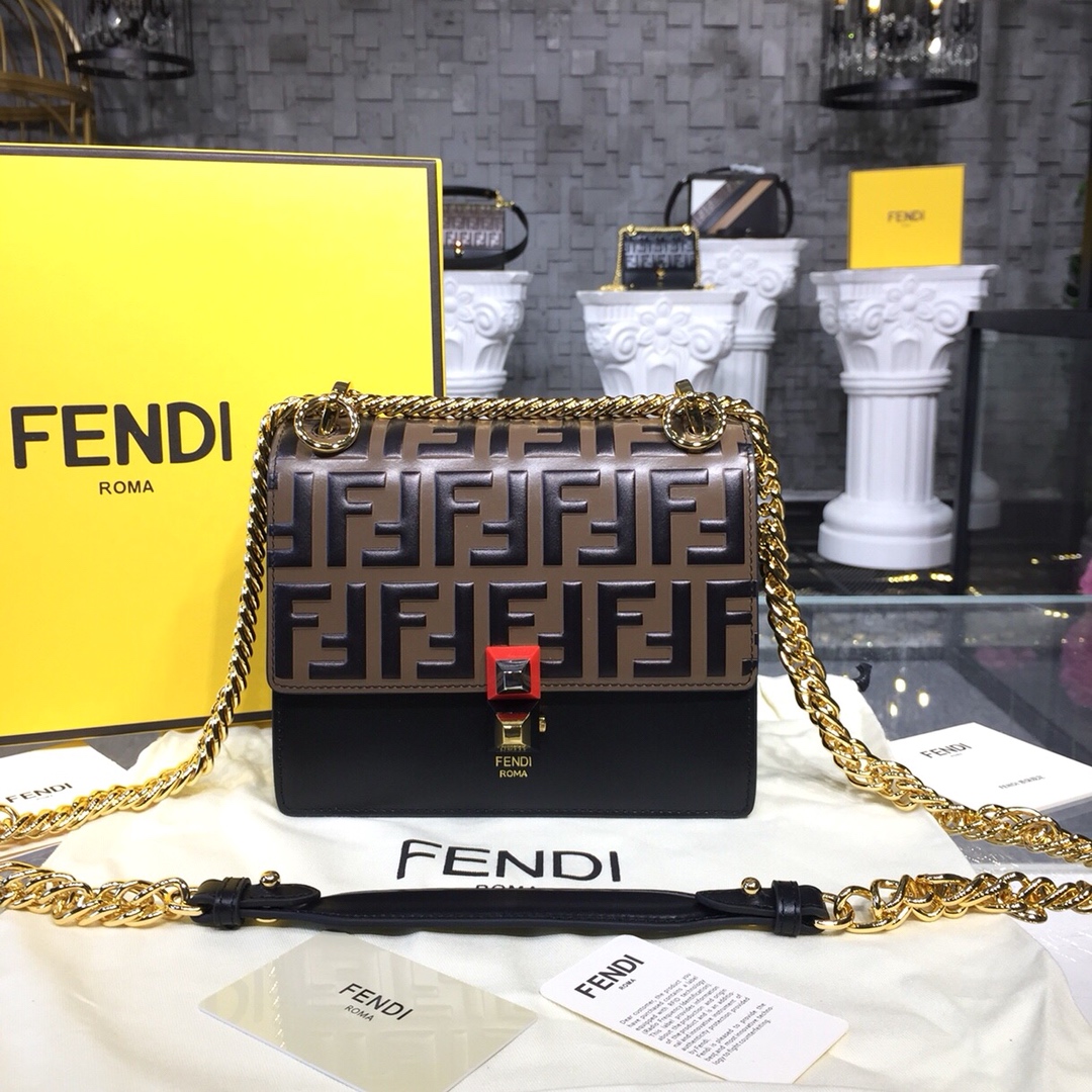 Super品 FENDI/フェンディ バッグ ショルダー ハンド