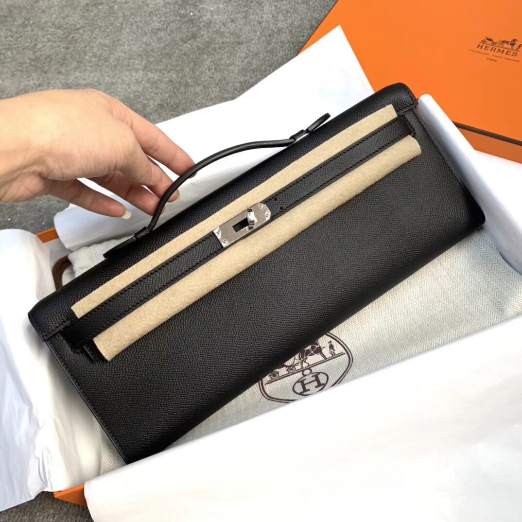 エルメス [HERMES] ケリーカット [Kelly Cut] AM2001P830-Hew