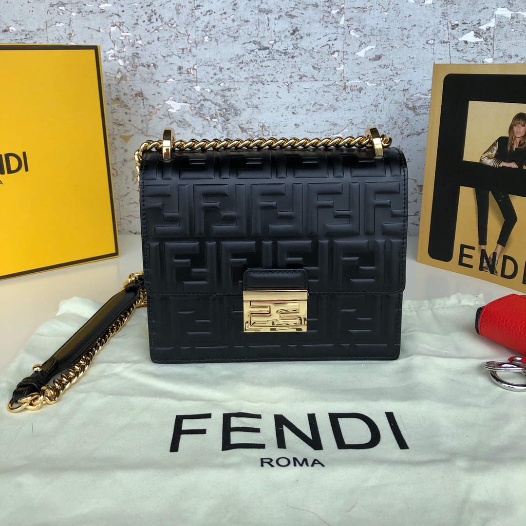 Super品 FENDI/フェンディ バッグ ショルダー ハンド