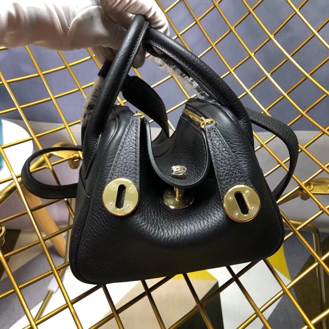 エルメス（HERMES）リンディ20cm 2WAYハンドバッグ
