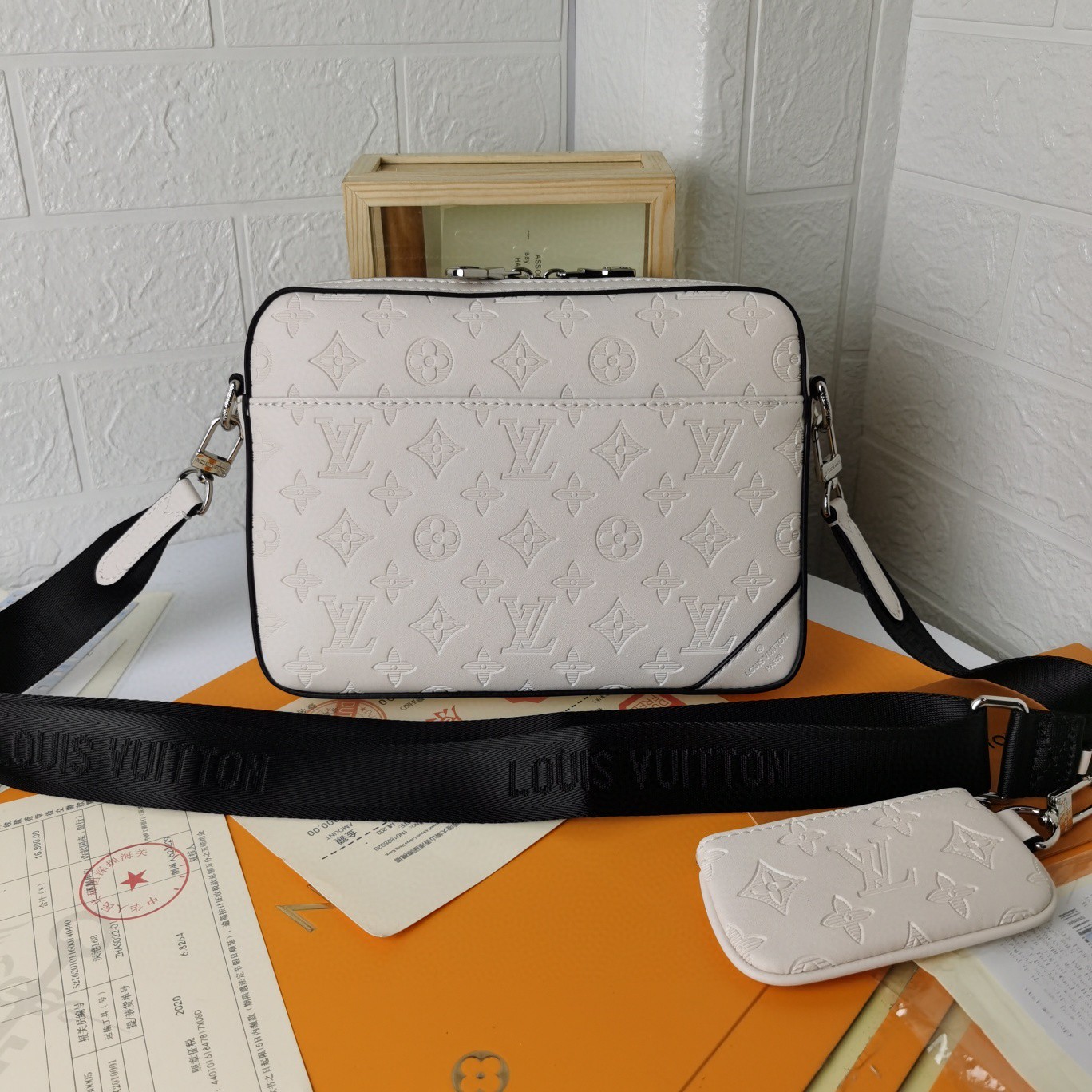 LV ルイヴィトン ハンドバッグ/メッセンジャーバッグ