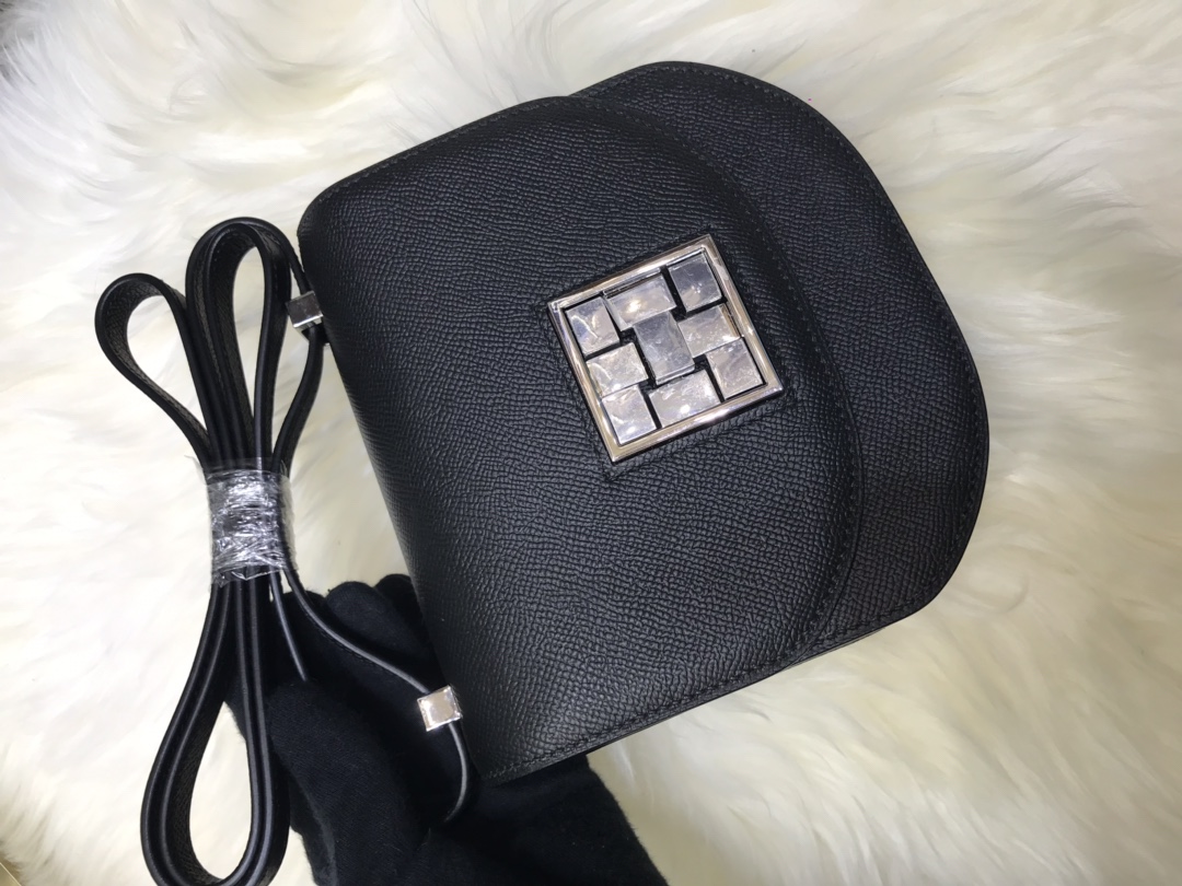 2020新品通販 HERMES/エルメス ヴォーエプソン ショルダーバッグ