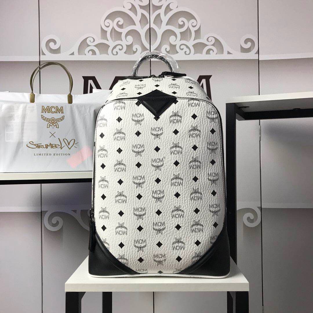 新品 エムシーエム ハンドバッグ/後背包 リュック