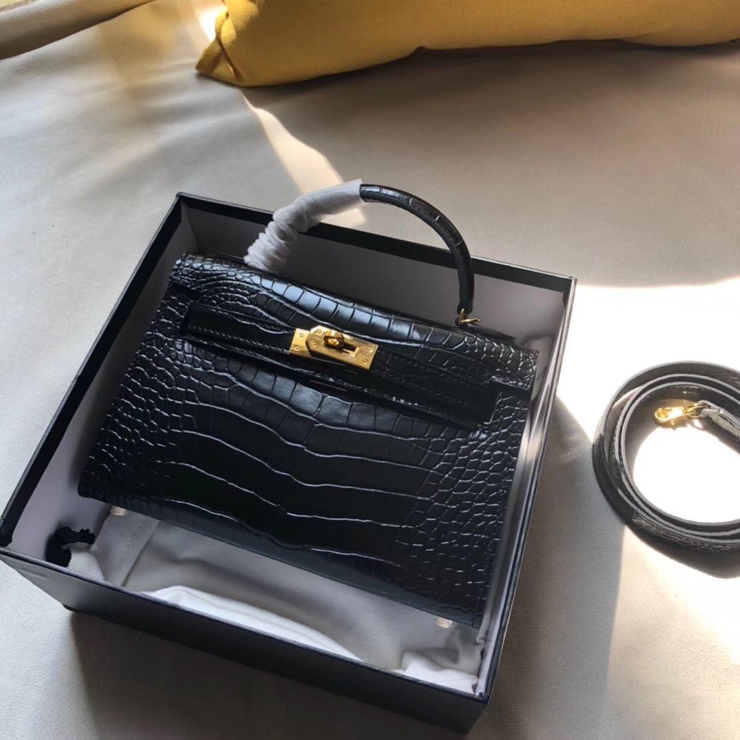 エルメス HERMES MINIケリー22 外縫い キャビアスキン DZ2001P320