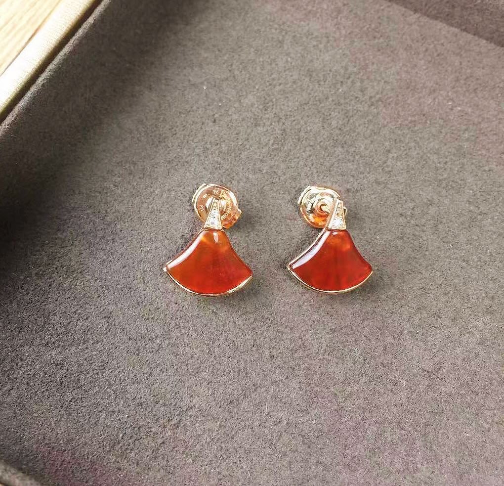 BVLGARI（ブルガリ）最新作 ピアス イアリング FF