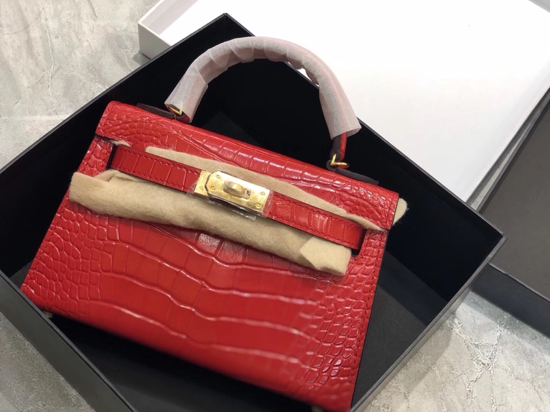 エルメス HERMES MINIケリー22 外縫い キャビアスキン DZ2001P320