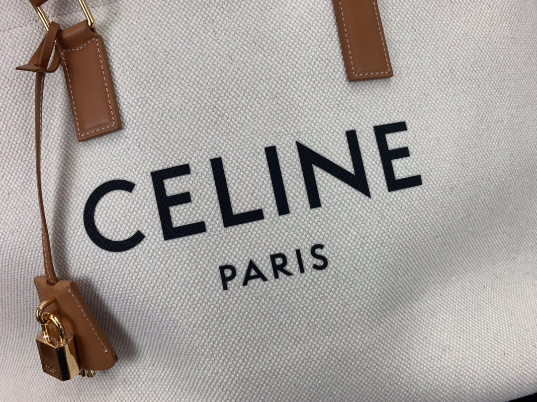 セリーヌ(CELINE）人気商品ショルダーバッグ