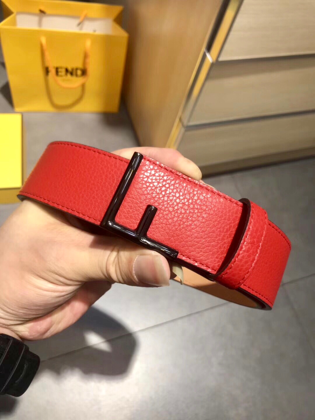 超美品フェンディ 値下受付ベルト サンチュール WJ