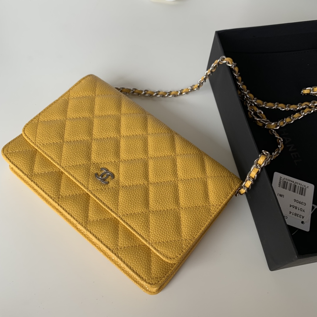 CHANELシャネル チェーショルダーバッグ 斜め掛け 長財布