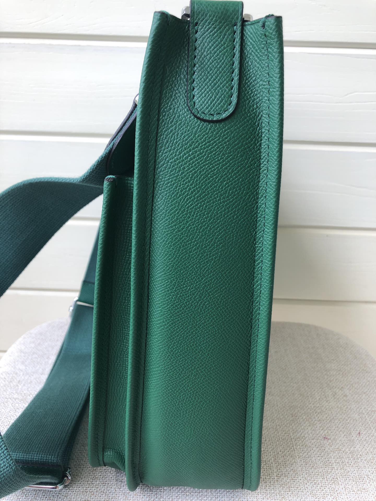 エルメス HERMES エヴリンPM Evelyne 斜め掛け ヴォーエプソン TD2001P-Ev