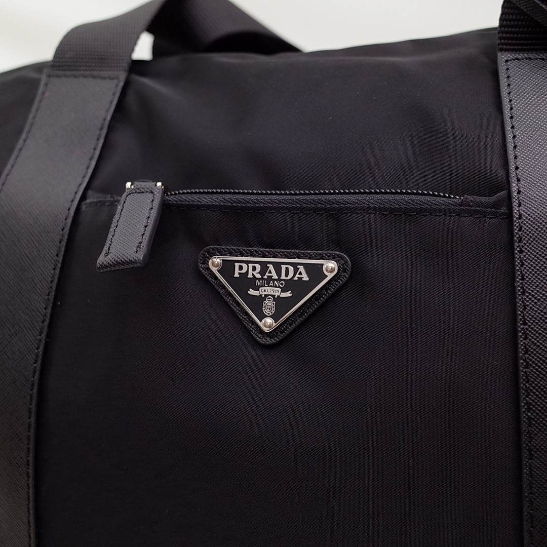 超人気 PRADA プラダ キャリーバッグ トートバッグ V49Z