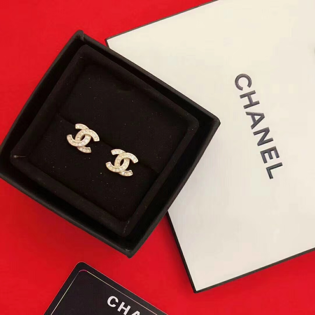 CHANEL(シャネル)人気商品 ピアス イアリング FF