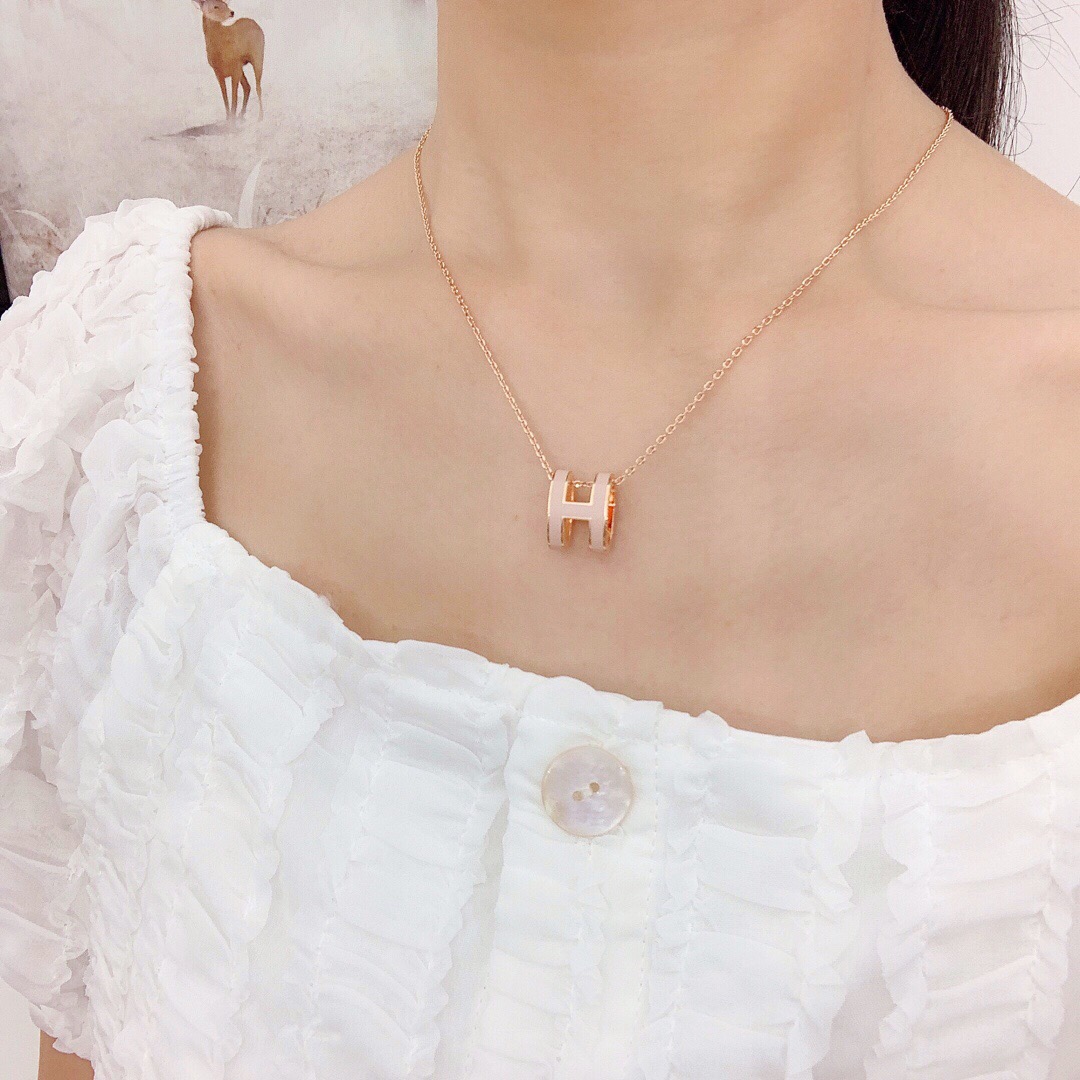 HERMES/エルメス ネックレス.ペンダント 秋冬新作
