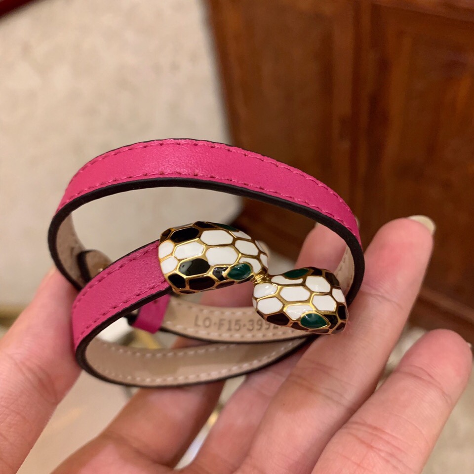 BVLGARI（ブルガリ）人気商品 ブレスレット.カフブレス YX