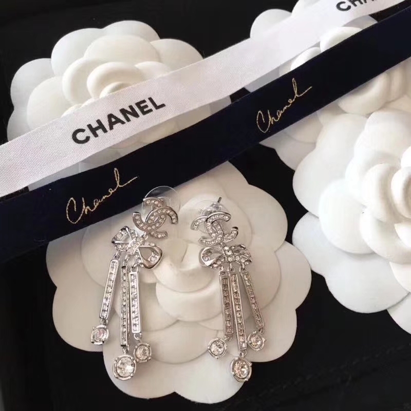 CHANEL(シャネル)人気商品 ピアス イアリング FF