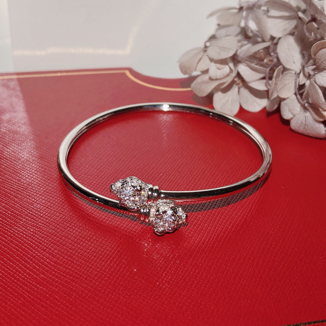 Cartier (カルティエ) 2019新作 ブレスレット.カフブレス QJR