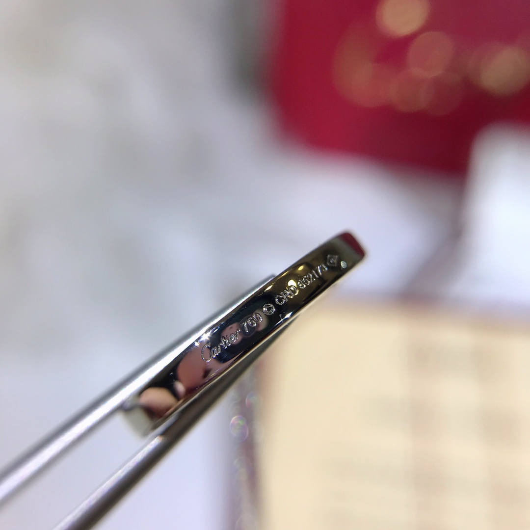 Cartier(カルティエ)人気商品 ネックレス. ペンダント QJR
