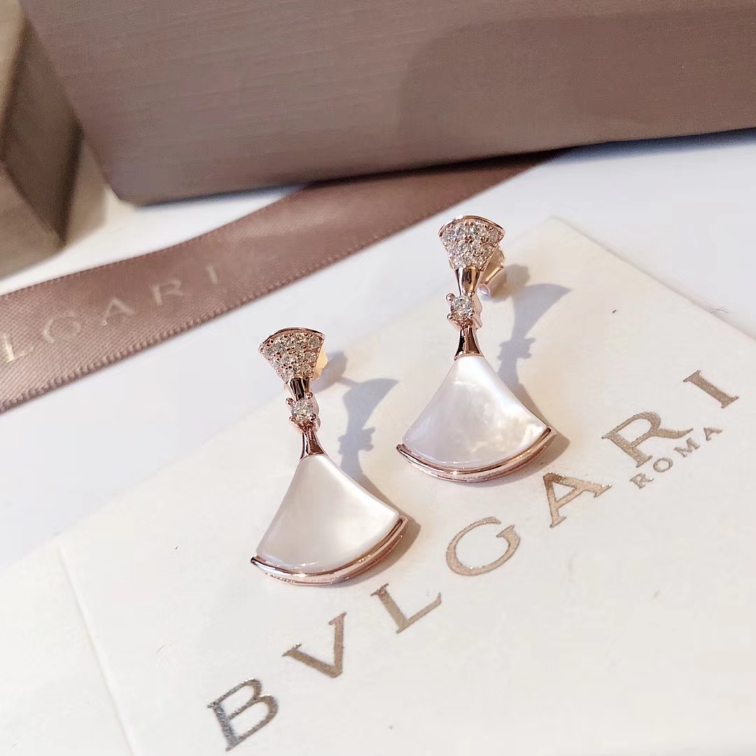 BVLGARI（ブルガリ）最新作 ピアス イアリング YY