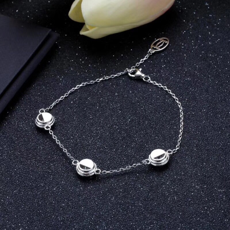 Cartier (カルティエ) 2019新作 ブレスレット.カフブレス YX
