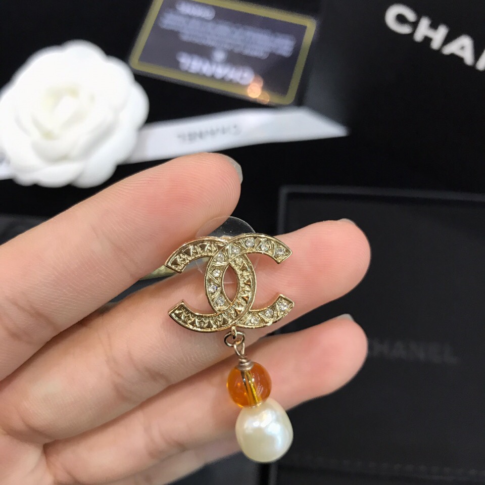 CHANEL(シャネル)人気商品 ピアス イアリング FF