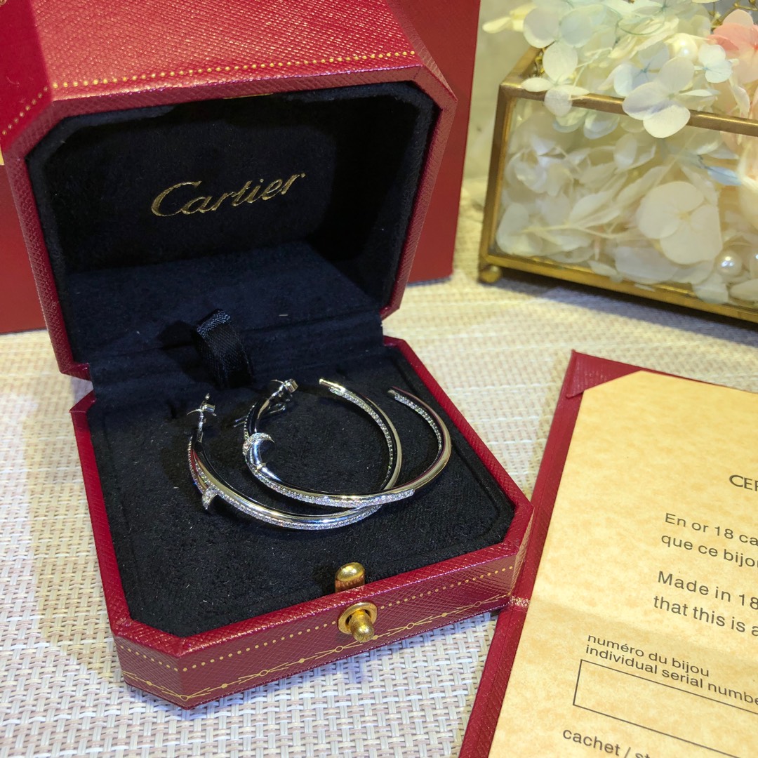 Cartier（カルティエ ）2019新作 ピアス イアリング FF