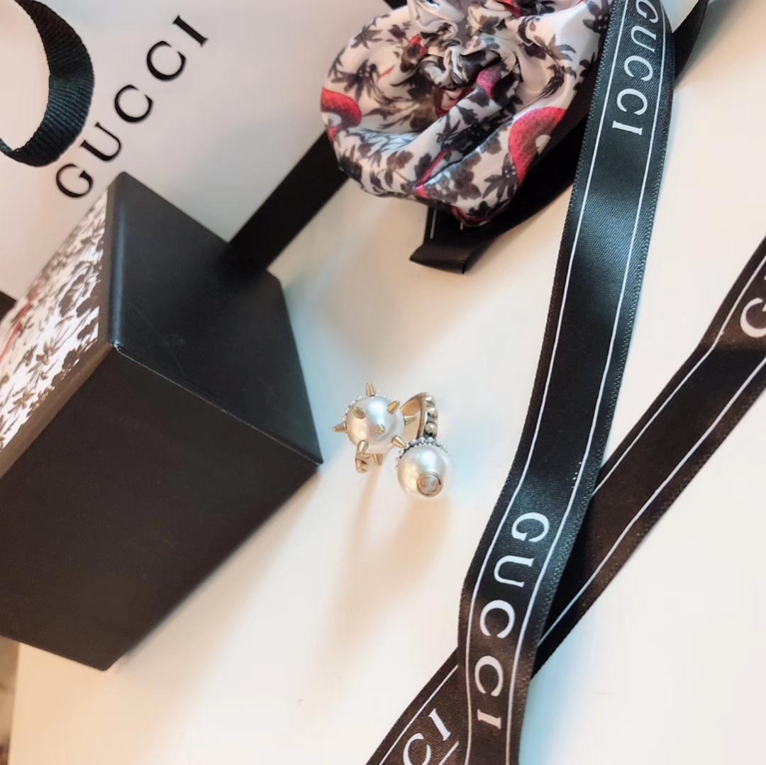 GUCC1 (グッチ )リング 2019人気商品 小物 YL