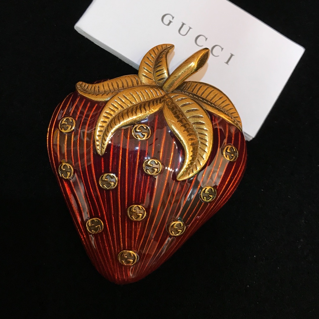 gvcci（グッチ ）2019新作通販 ココマークブローチ YX