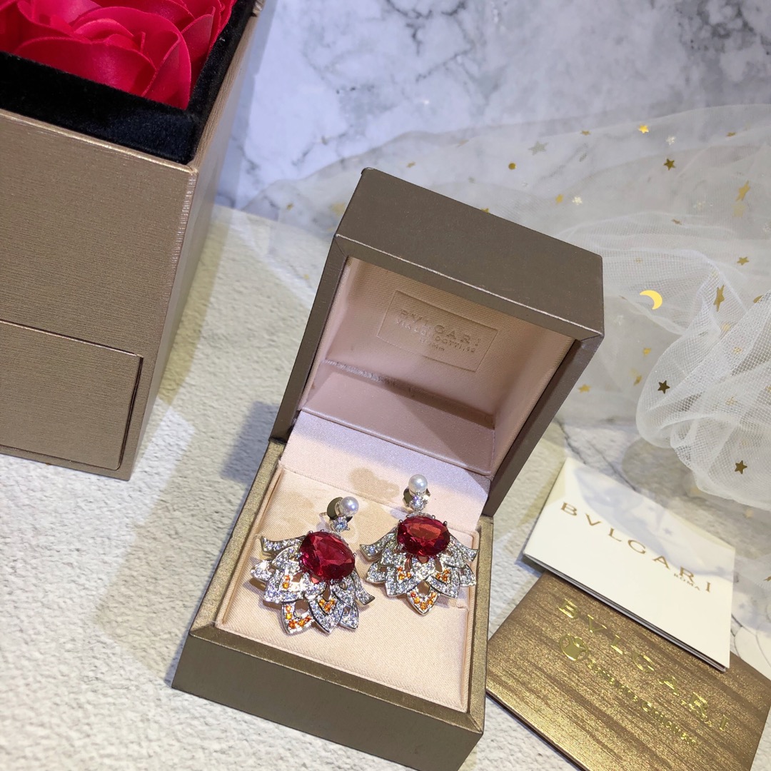 BVLGARI（ブルガリ）最新作 ピアス イアリング YL