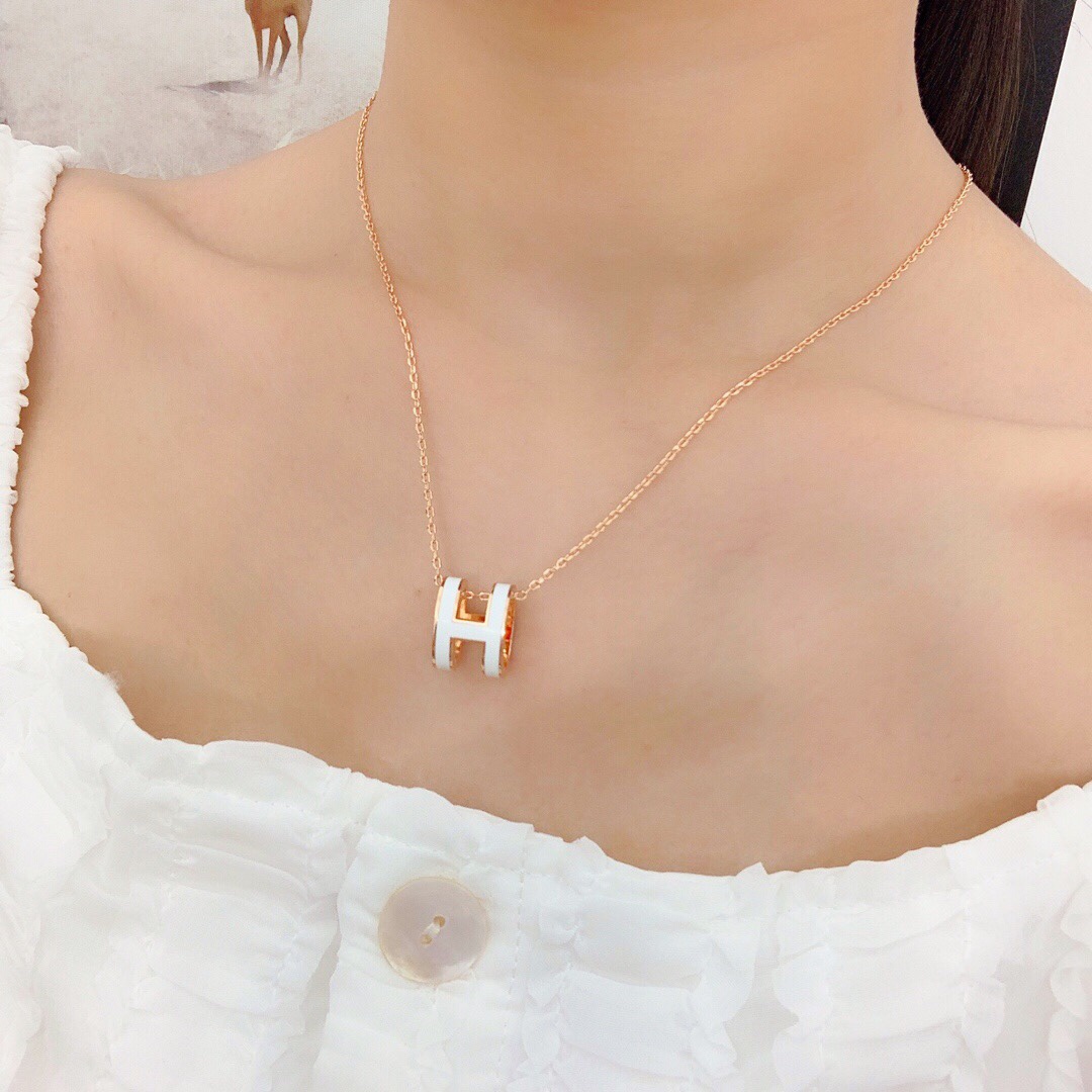 HERMES/エルメス ネックレス.ペンダント 秋冬新作