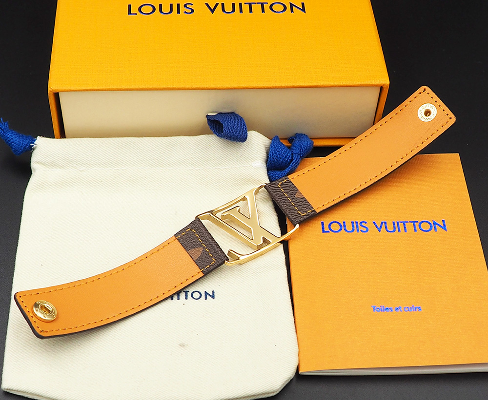 LOUIS VUITTON (ルイヴィトン) 人気商品 ブレスレット.カフブレス YY