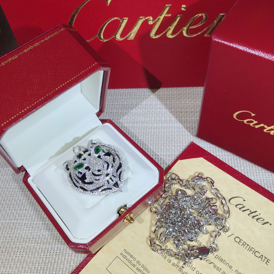 Cartier(カルティエ)人気商品 ネックレス. ペンダント FF